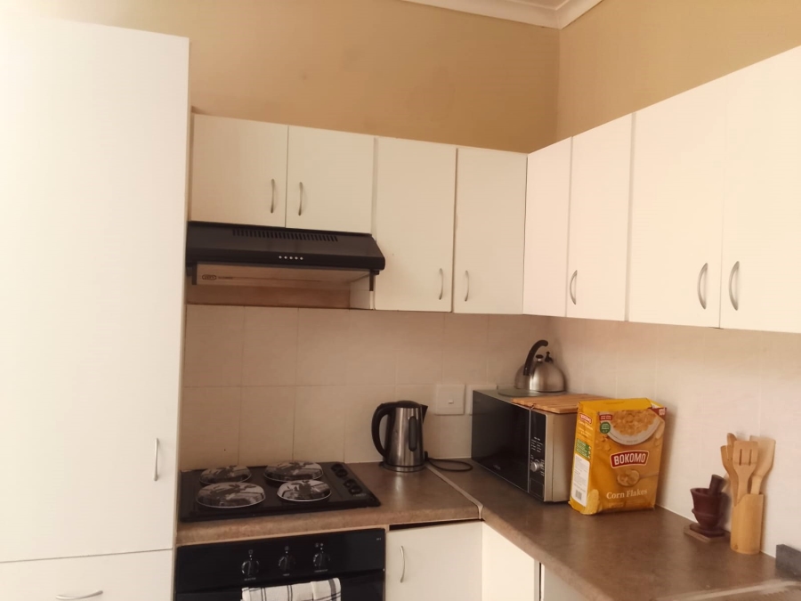 1 Bedroom Property for Sale in Guldenland Western Cape